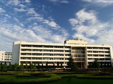 衡阳学校排名_衡阳幼师学校寝室图片