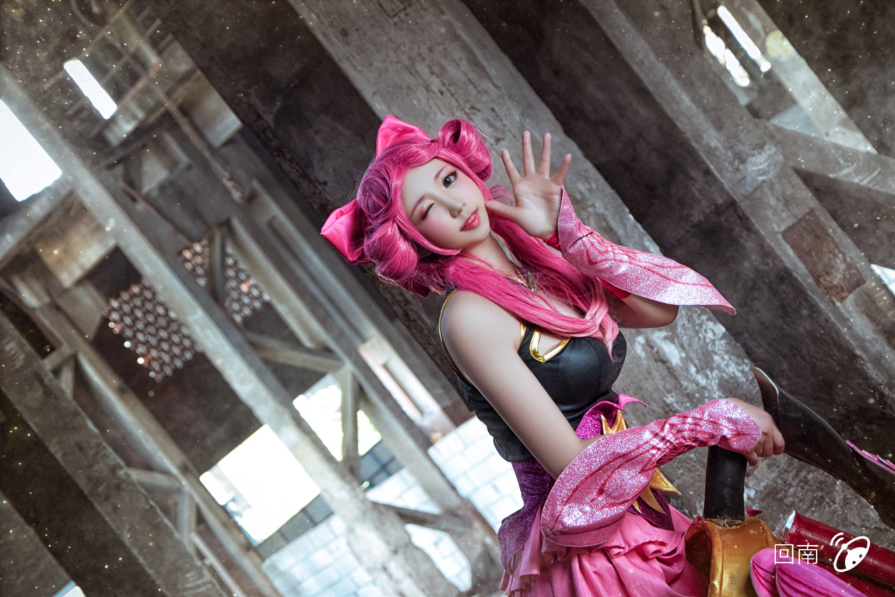 孙尚香蔷薇恋人 #王者荣耀cosplay 喜欢的话点赞关注一下吧 ↖(^ω^)