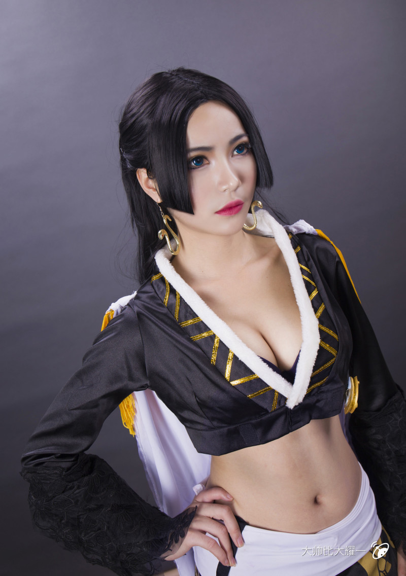 海贼王女帝波雅汉库克cos
