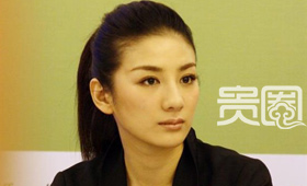 此前的“二黄之战”，与黄奕脾气不无关系