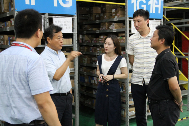 飛力達(dá)：來(lái)自總裁室的清涼一“下”