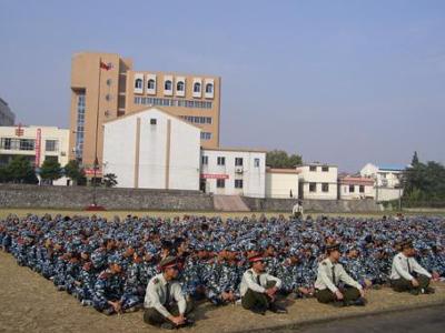 中國人民解放軍鎮江船艇學院