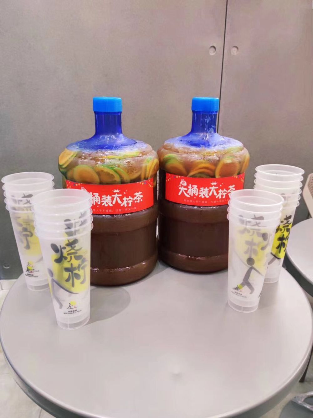 普通帖子随拍大桶装大柠茶