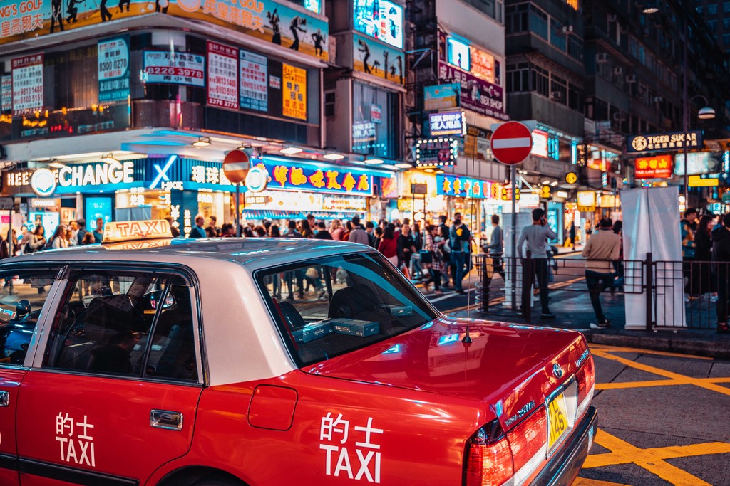 香港夜景街拍桌面壁纸