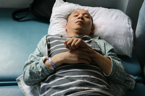 2017年5月28日,孙喜国在安徽做装修工时,晚上骑电瓶车回家,途中不幸撞