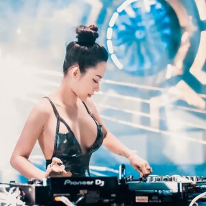 艾辰-错位时空(DjHeavy富富ElectroMix2022)
