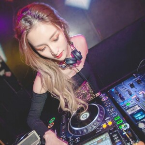 邓岳章 - 魔鬼邂逅(DjQQ LakHouse Rmx)