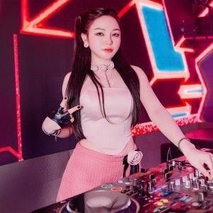浩轩-痛心疾首-DJ何鹏