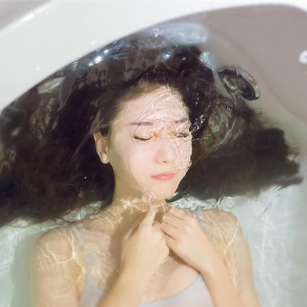 周传雄 时不知归 不想忘记的人 终究渐渐淡忘 企鹅fm