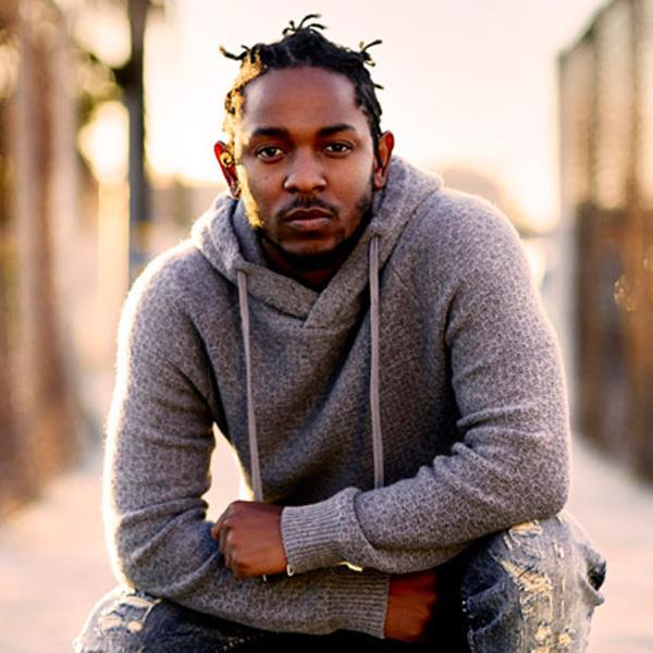 北京时间12月7日晚9点正式公布,说唱歌手kendrick  lamar11项提名领跑