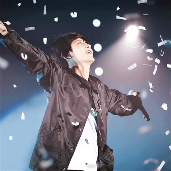 演艺之路的坎坷与甜蜜