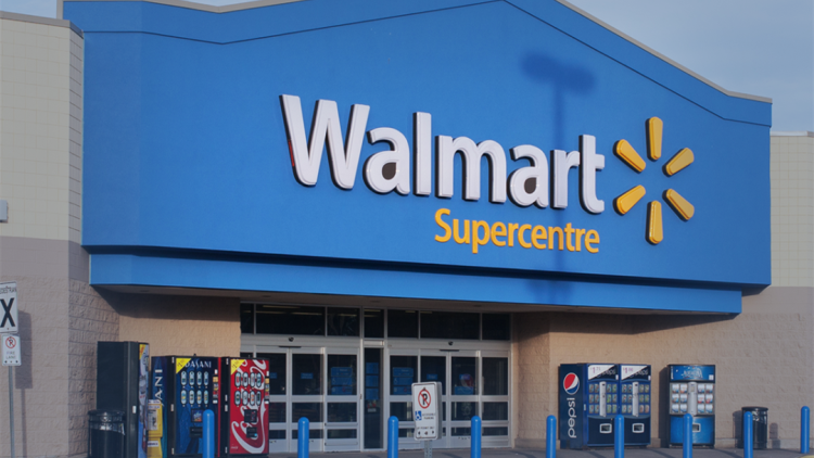 沃尔玛下架所有 「暴力游戏」，真枪却还躺在货架上