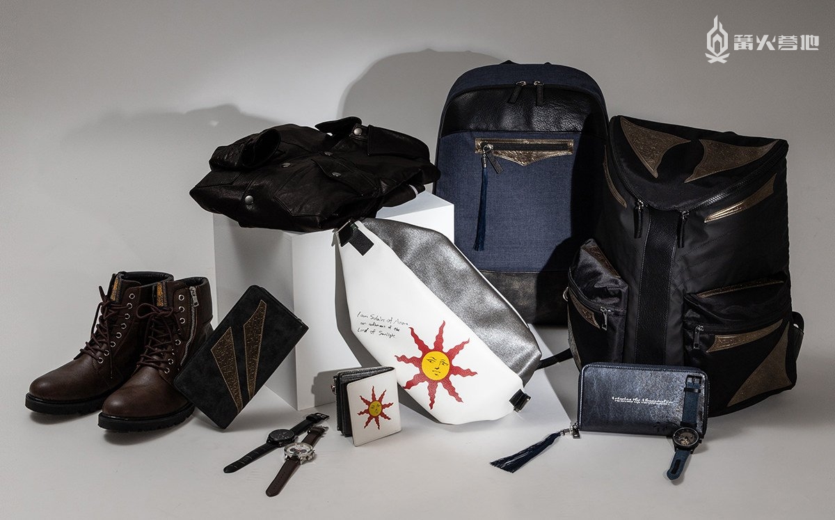 《黑暗之魂》推出服饰、皮靴、皮包等周边产品