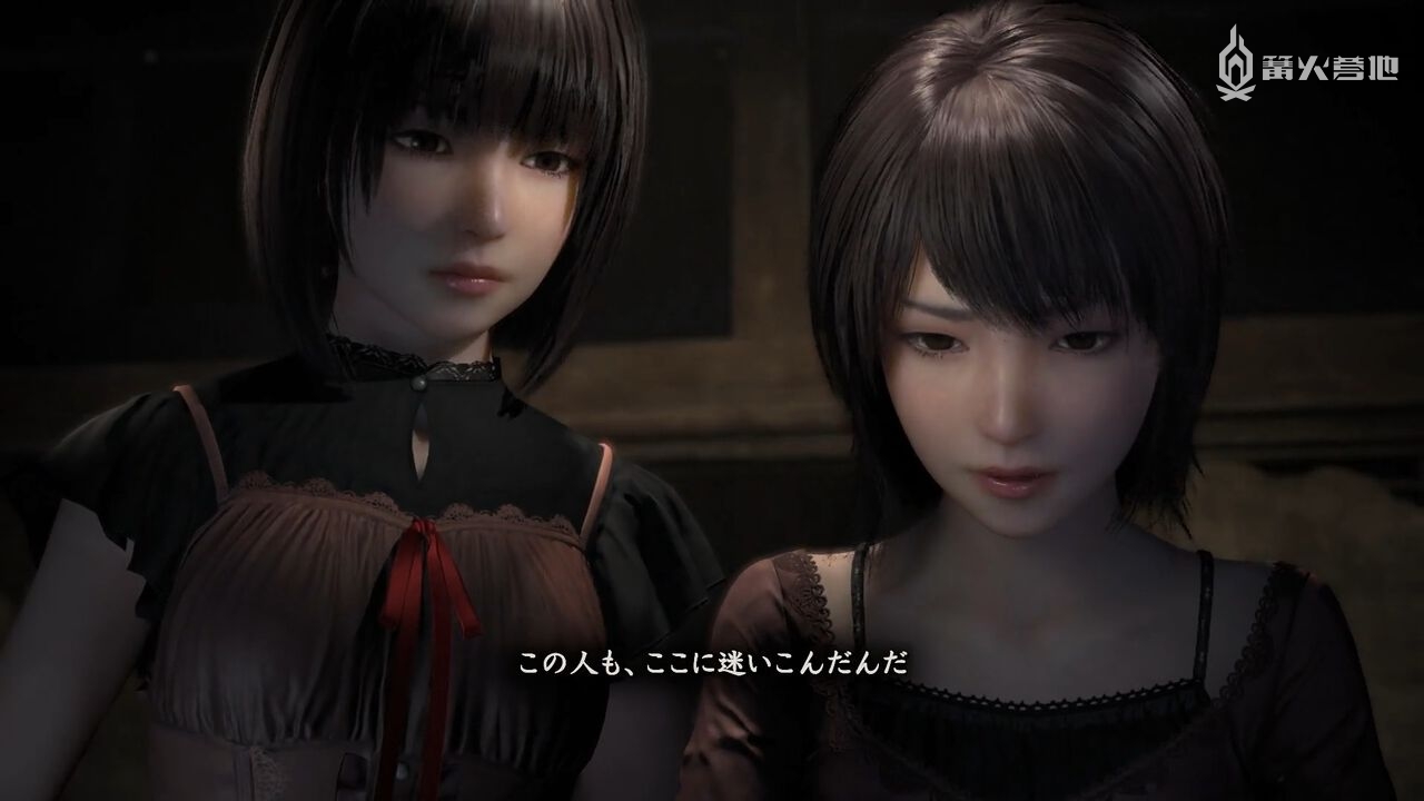 姐姐天仓茧（左），妹妹天仓澪（右）