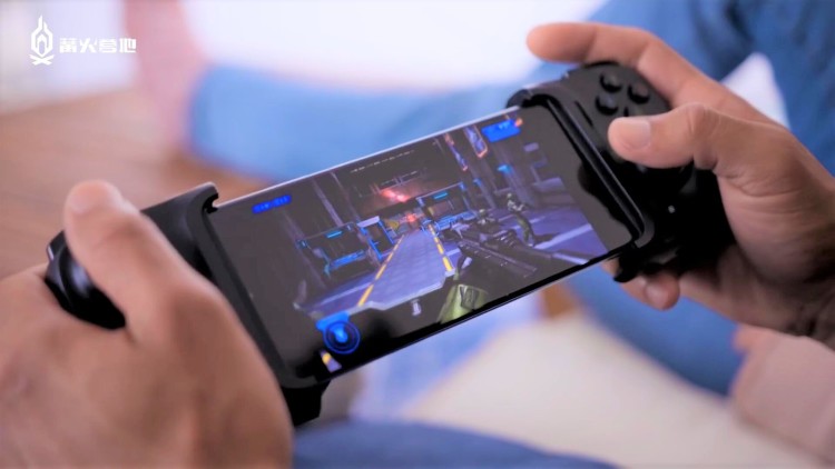 拥有这些外设，能让你在移动设备上爽玩 Xbox 游戏