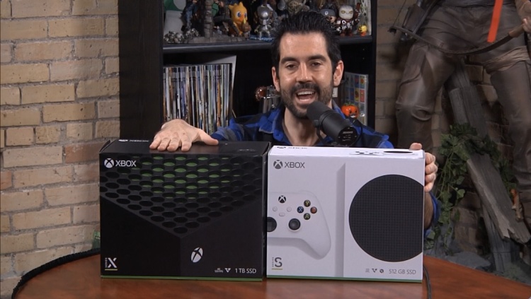 Xbox Series X|S 零售版开箱：双版本内容物共同展示