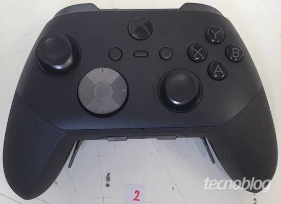 Xbox 精英手柄 3 代被泄露