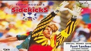 汤尼角落发球足球