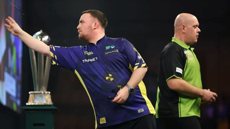 从飞镖游戏发展史，看同类作品未来