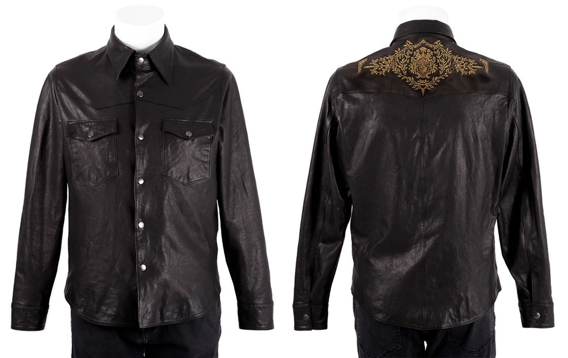 《黑暗之魂》推出服饰、皮靴、皮包等周边产品