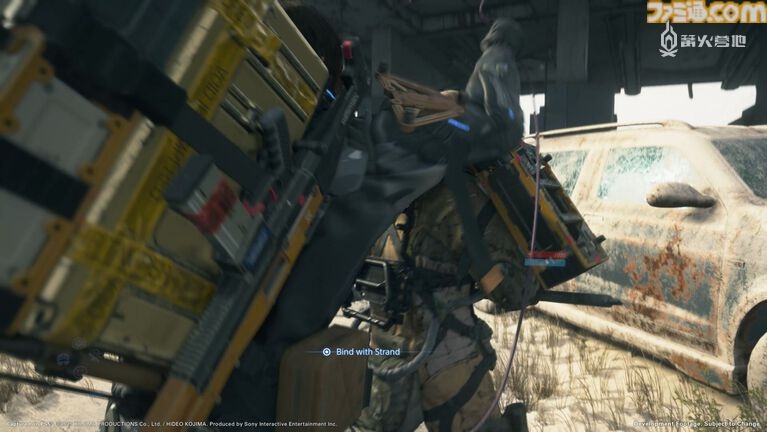 不过本作的敌人有着更好的视力和听力，能够从远处察觉到玩家的存在