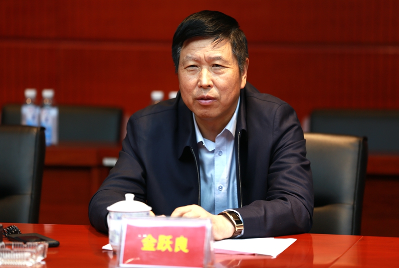 金跃良徐明新会见成都兴城集团董事长党委书记任志能