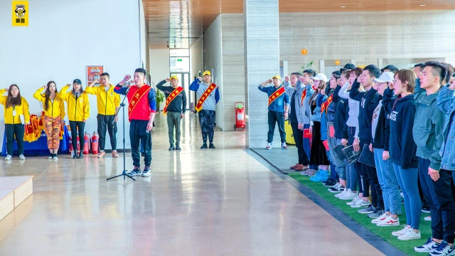 赛普健身北京分院20181225期学员毕业典礼