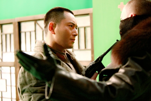 《钢刀》观影指南 何润东硬汉厮杀_电影_高清1080p在线观看平台_腾讯