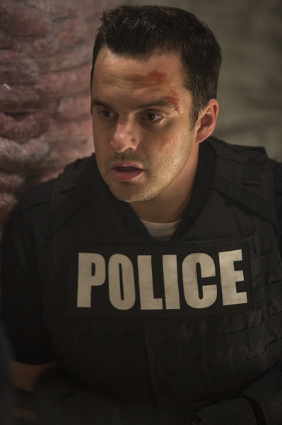 《警察游戏》限制级预告片 两屌丝变身警察骗色_电影_高清1080p在线